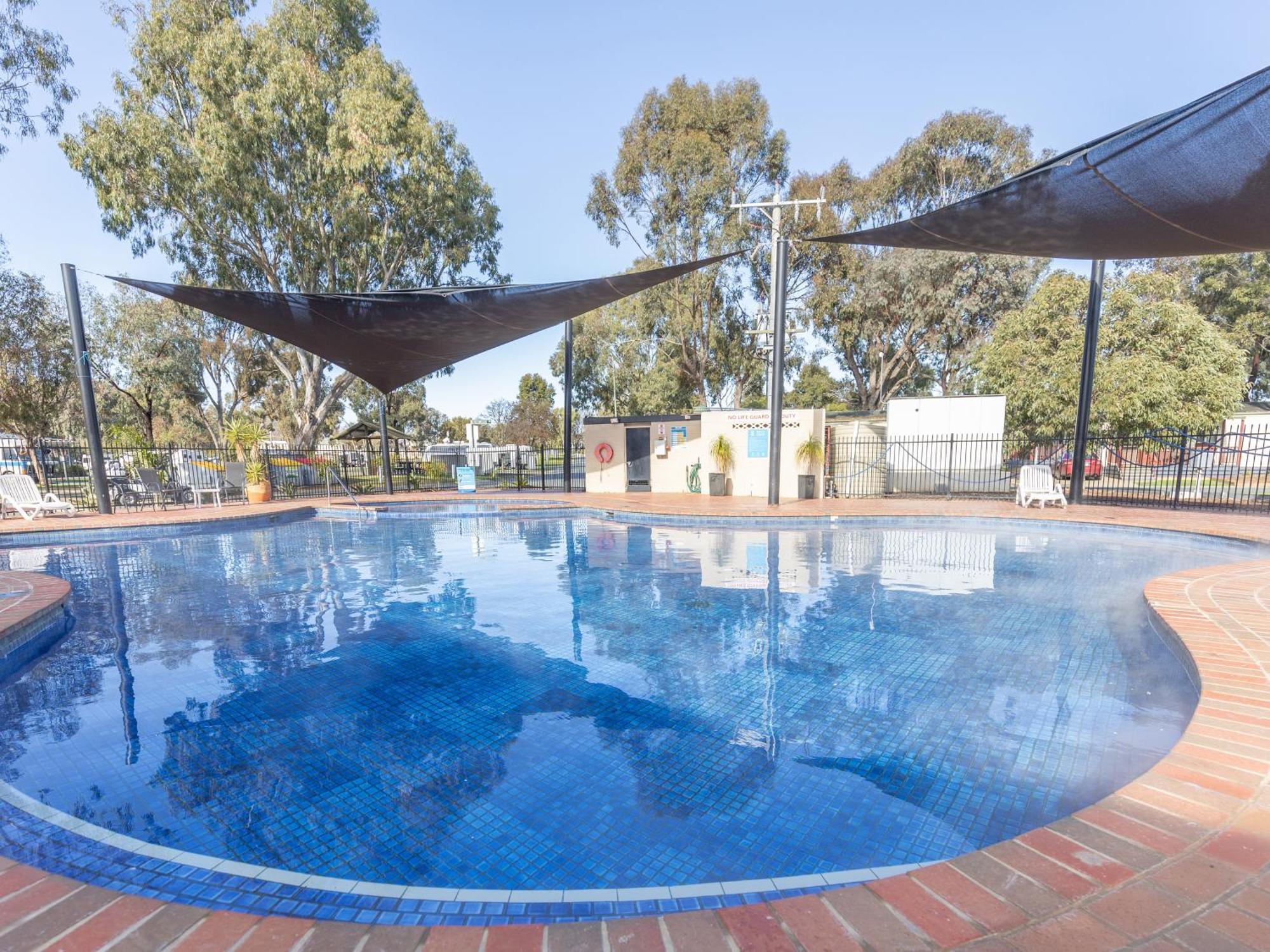 Nrma Echuca Holiday Park Exteriör bild